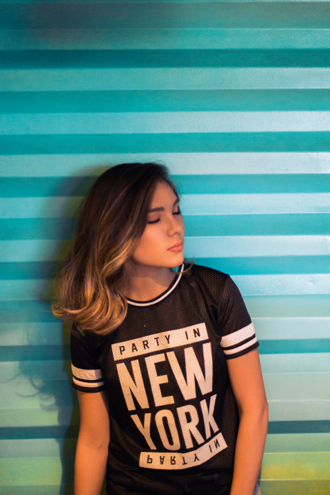 GRAPHIC shirt, Human
