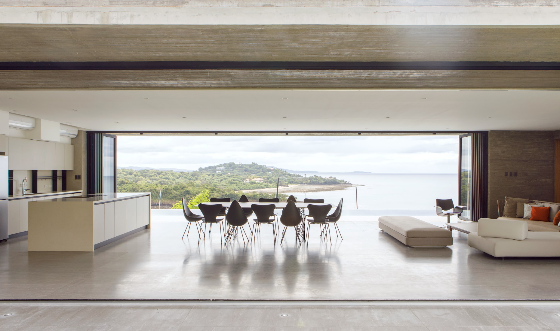 Micaela Benedicto design